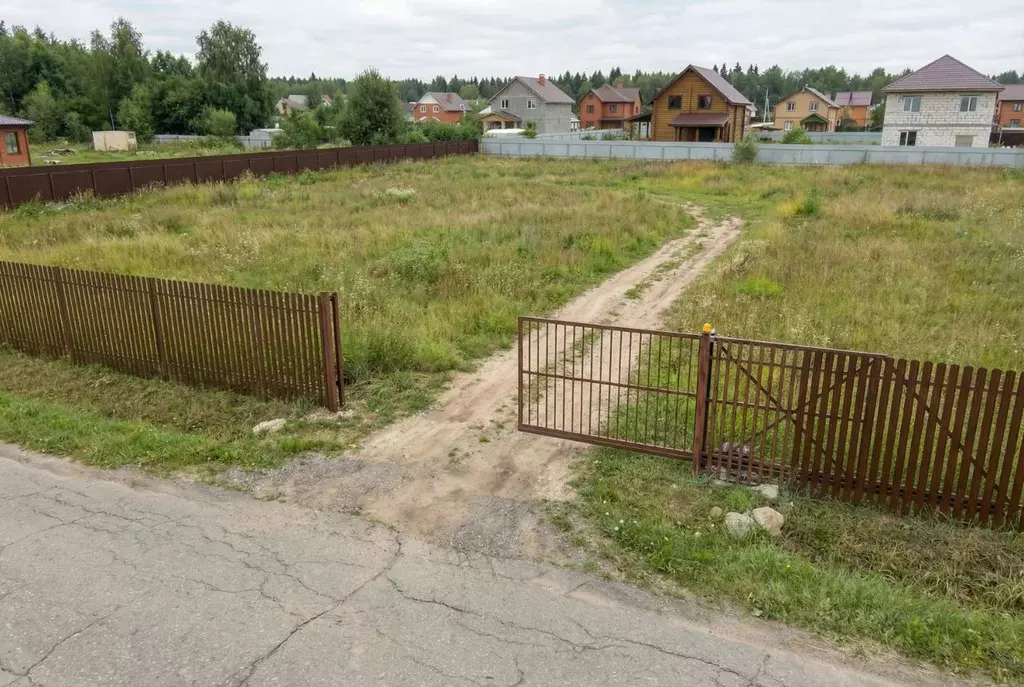 Участок в Московская область, Чехов муниципальный округ, д. Малое ... - Фото 2