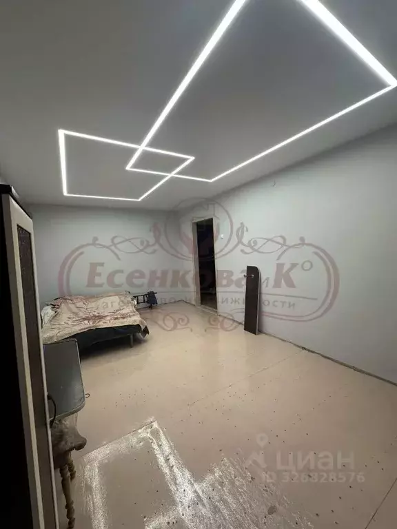 1-к кв. Курганская область, Курган Заозерный жилрайон, 3-й мкр, 31 ... - Фото 1