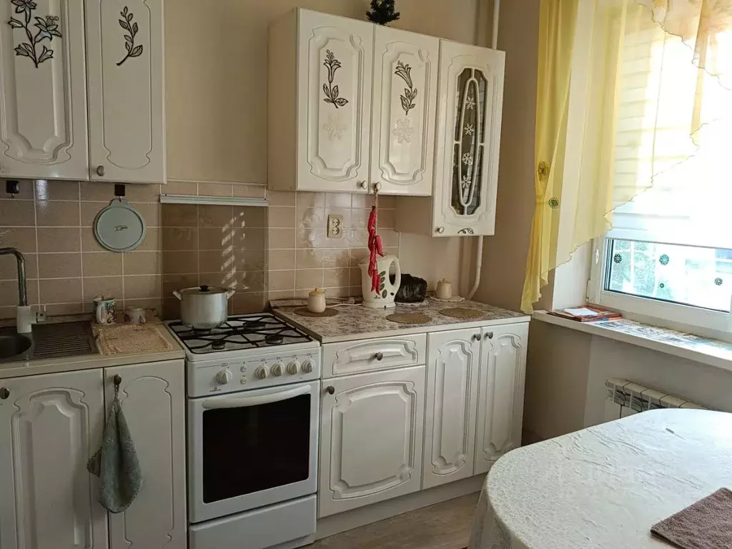 1-к кв. Саратовская область, Саратов ул. Имени П.Ф. Батавина, 11 (31.0 ... - Фото 1