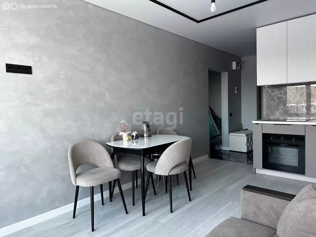 1-комнатная квартира: Тюмень, Селекционная улица, 6 (40 м) - Фото 2