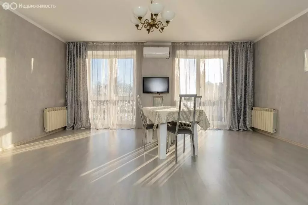 3-комнатная квартира: Санкт-Петербург, Петровская набережная, 4 (98.2 ... - Фото 1