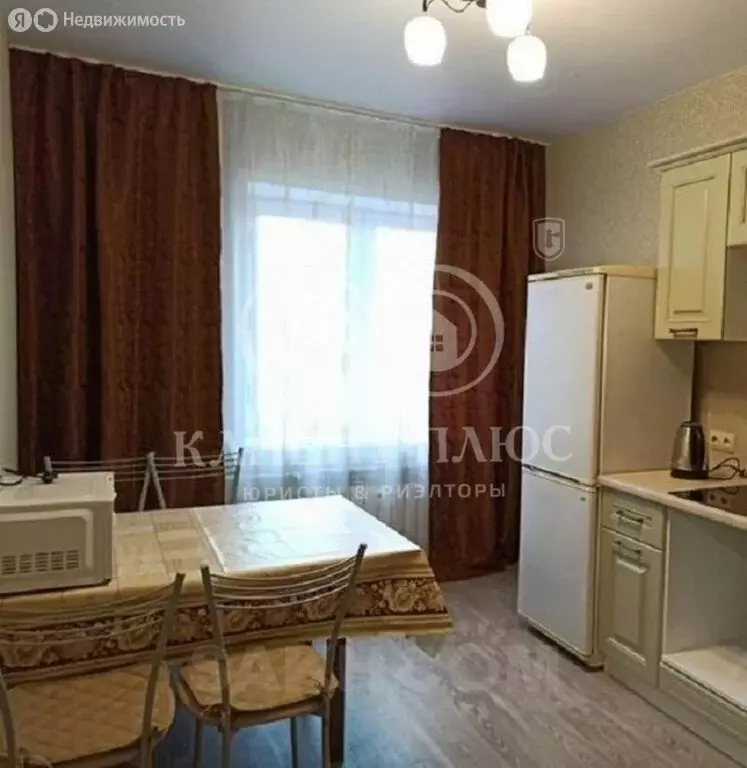 1-комнатная квартира: Южно-Сахалинск, улица Ленина, 325 (33 м) - Фото 0