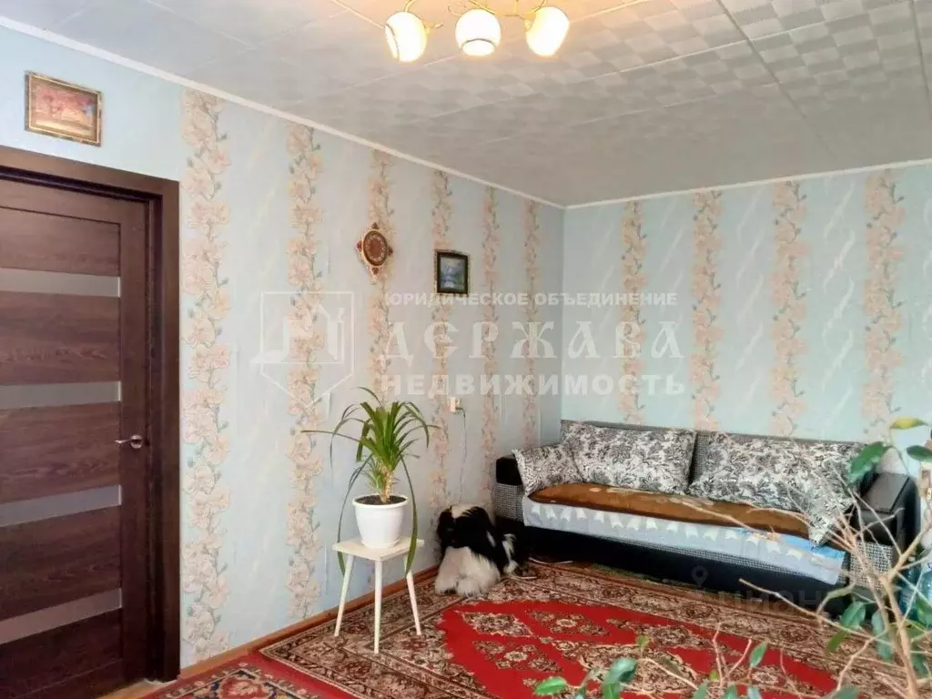 2-к кв. Кемеровская область, Кемерово просп. Ленина, 96 (44.8 м) - Фото 0