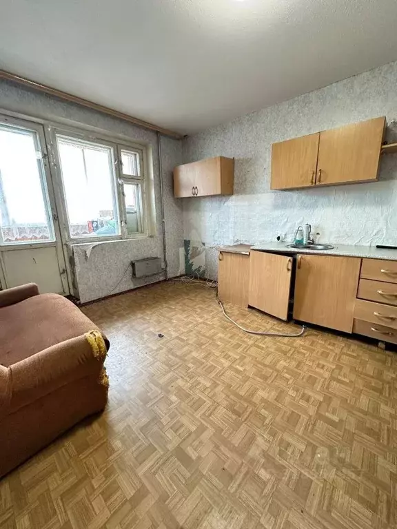3-к кв. Тюменская область, Тюмень ул. 9 Января, 162 (92.0 м) - Фото 0
