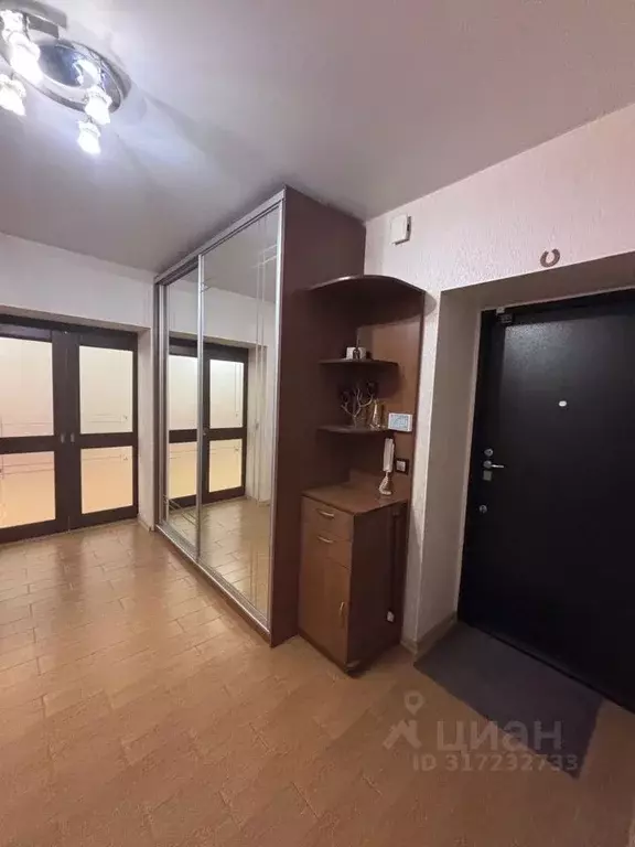 2-к кв. Новосибирская область, Новосибирск ул. Маяковского, 4/1 (70.5 ... - Фото 0