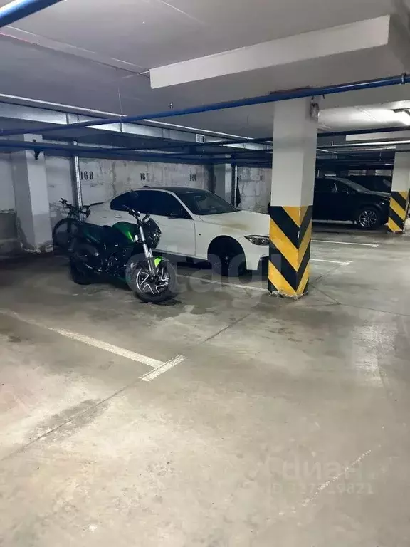 Гараж в Красноярский край, Красноярск ул. Молокова, 28 (19 м) - Фото 1