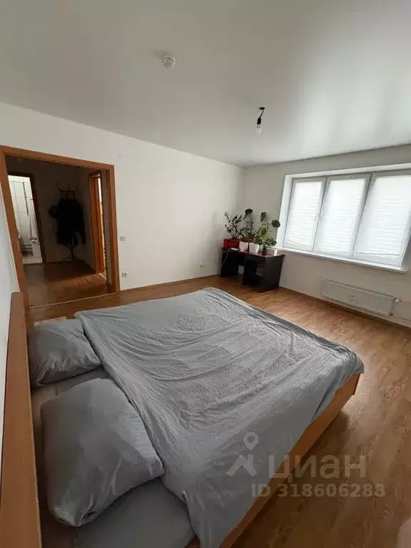 1-к кв. Пермский край, Березники Усольский-2 мкр, ул. Строителей, 5 ... - Фото 0