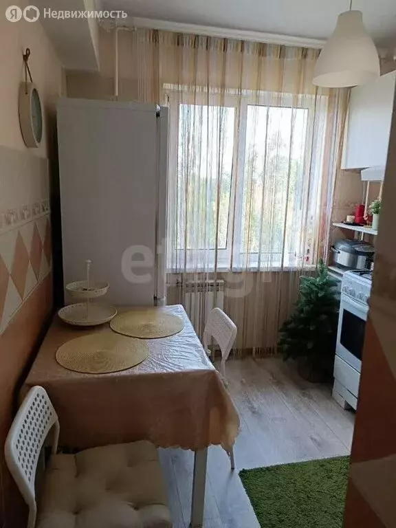 2-комнатная квартира: Омск, микрорайон Городок Нефтяников, улица ... - Фото 2