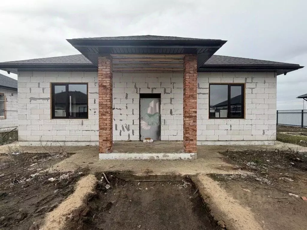 Дом в Саратовская область, Энгельсский район, Новопушкинское ... - Фото 1