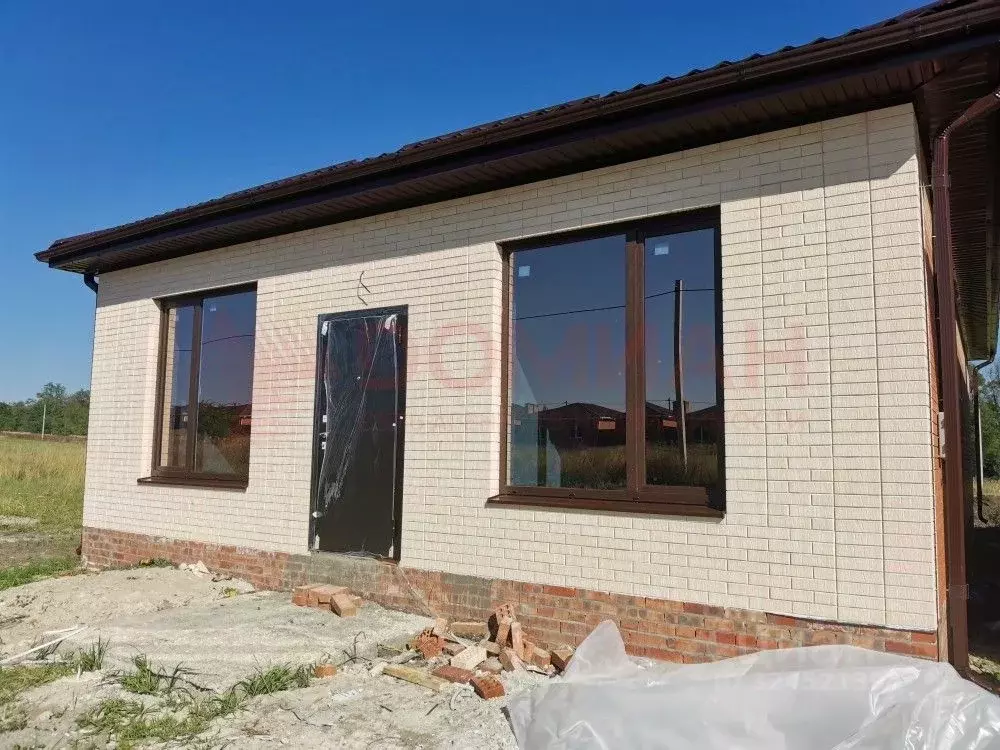 Дом в Ростовская область, Ростов-на-Дону Сосновая ул. (100 м) - Фото 1