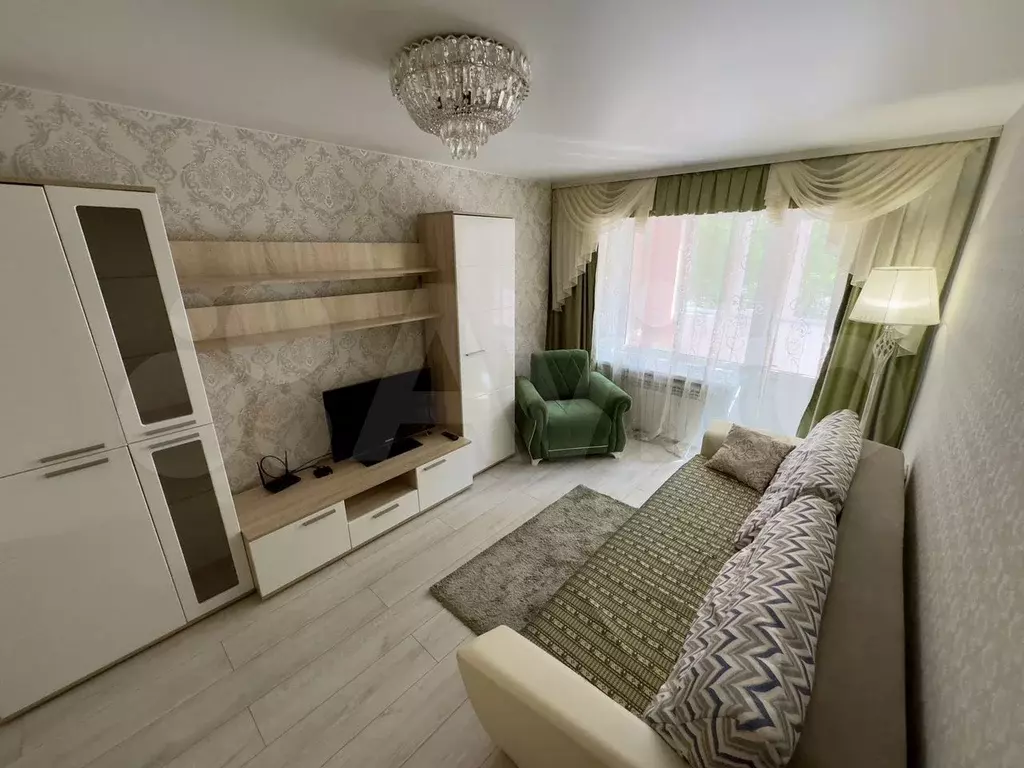 1-к. квартира, 35 м, 2/9 эт. - Фото 1