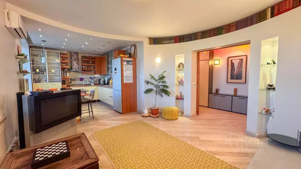 Квартира, 3 комнаты, 81 м - Фото 1