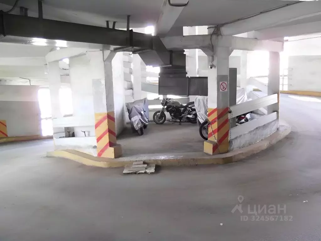 Гараж в Москва Полковая ул., 14к1 (2 м) - Фото 1