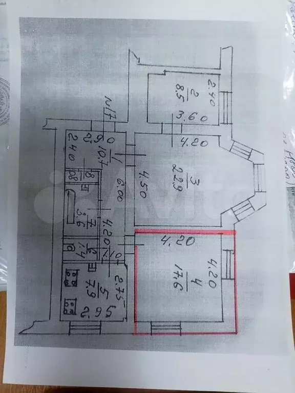 Комната 17,6 м в 1-к., 1/3 эт. - Фото 1