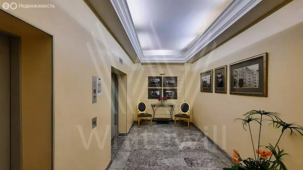 4-комнатная квартира: Москва, улица Остоженка, 25 (185 м) - Фото 1