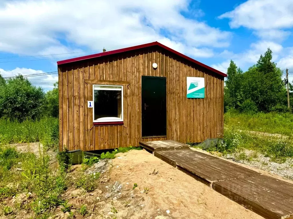 Дом в Новгородская область, Новгородский район, Савинское с/пос, д. ... - Фото 1