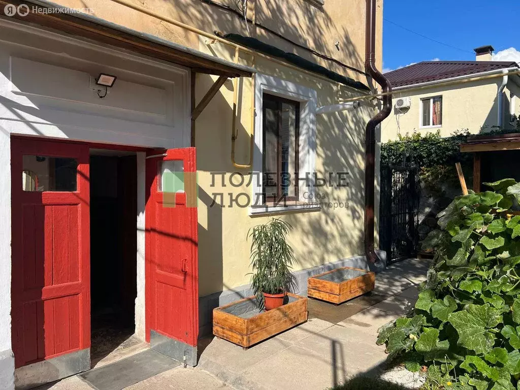 2-комнатная квартира: Евпатория, улица Дёмышева, 99 (48 м) - Фото 1