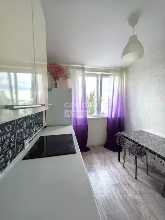 1-к кв. Самарская область, Тольятти 15-й кв-л, бул. Космонавтов, 4 ... - Фото 1