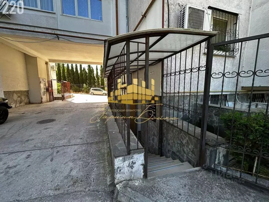 Помещение свободного назначения в Севастополь ул. Ефремова, 24 (20 м) - Фото 2
