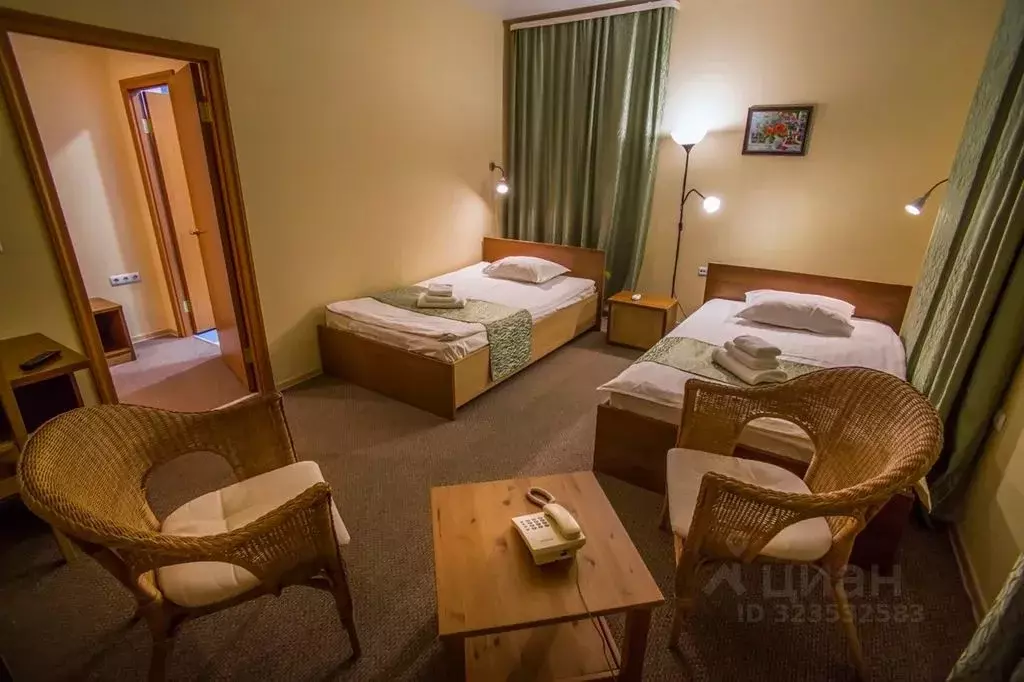 Комната Новосибирская область, Новосибирск Советская ул., 57 - Фото 2