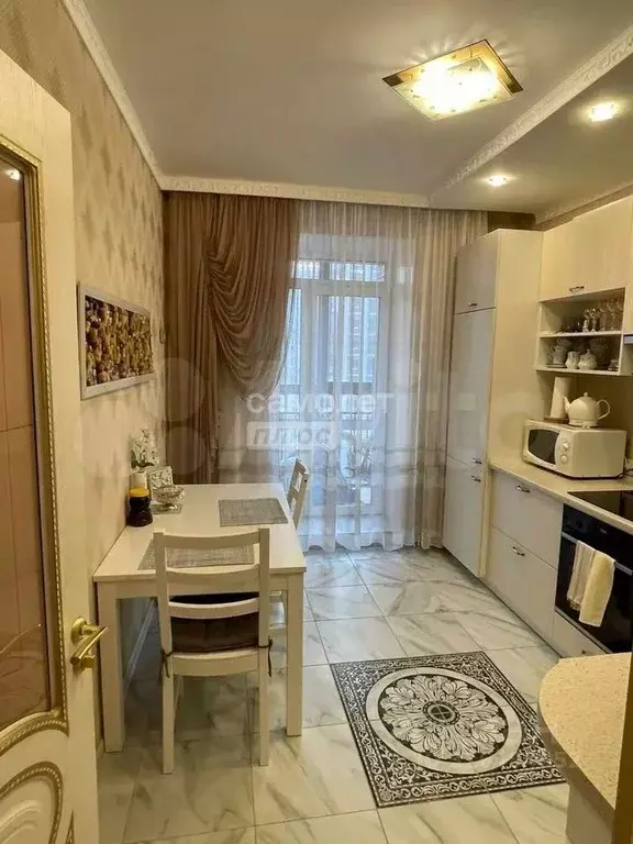 1-к кв. Омская область, Омск ул. Красный Путь, 105к3 (40.0 м) - Фото 0