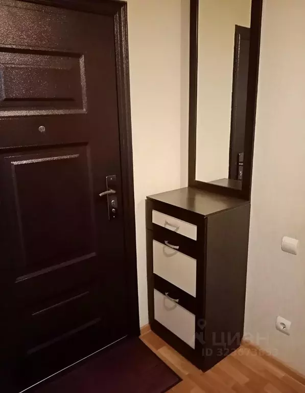 1-к кв. Курская область, Курск просп. Вячеслава Клыкова, 82 (36.0 м) - Фото 1