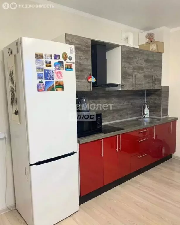 Квартира-студия: Тюмень, Таврическая улица, 9к1 (35.5 м) - Фото 1
