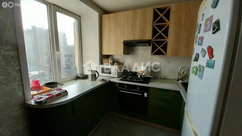 3-комнатная квартира: Чита, улица Чайковского, 38 (54.6 м) - Фото 1