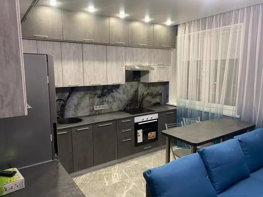 Продается 2-комнатная квартира - Фото 1