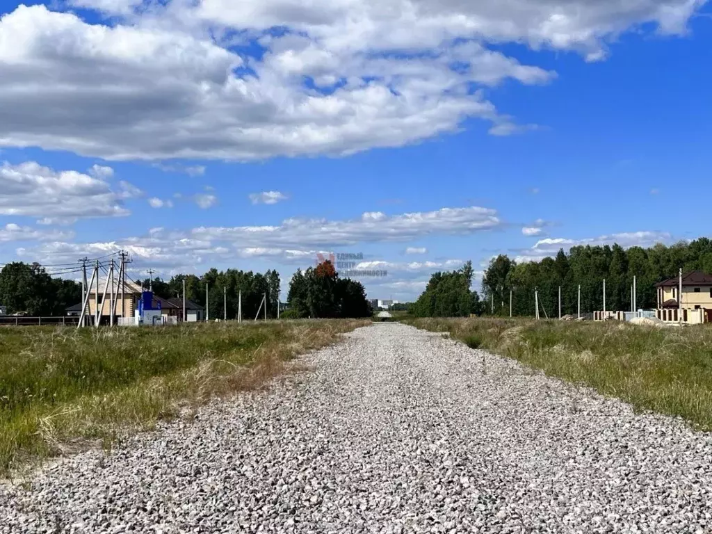 Участок в Тюменская область, Тюменский район, д. Падерина  (8.0 сот.) - Фото 1