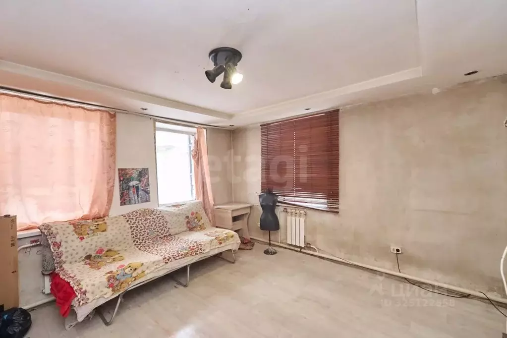 Дом в Кемеровская область, Кемерово Профсоюзный пер. (56 м) - Фото 1