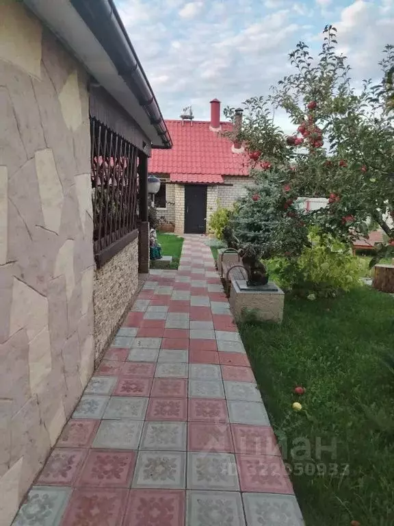 Дом в Самарская область, Ставропольский район, Верхние Белозерки ... - Фото 1