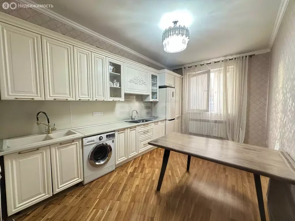 2-комнатная квартира: Махачкала, 2-й тупик Нигматулы Магомедова, 15 ... - Фото 2