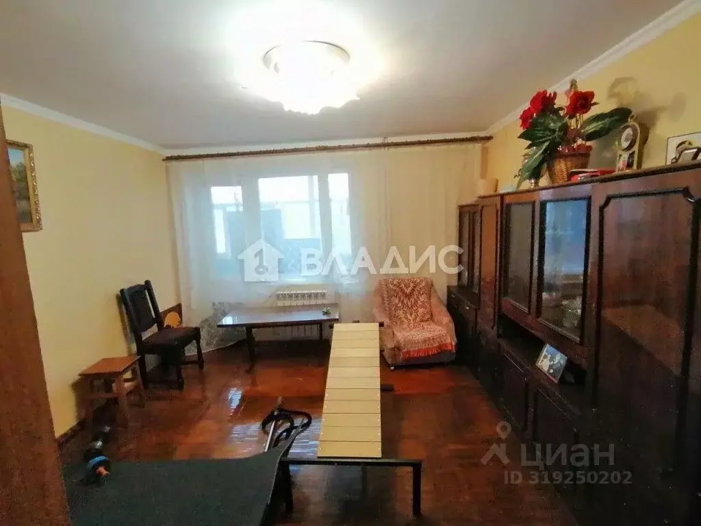 4-к кв. Белгородская область, Белгород ул. Губкина, 10а (73.0 м) - Фото 0