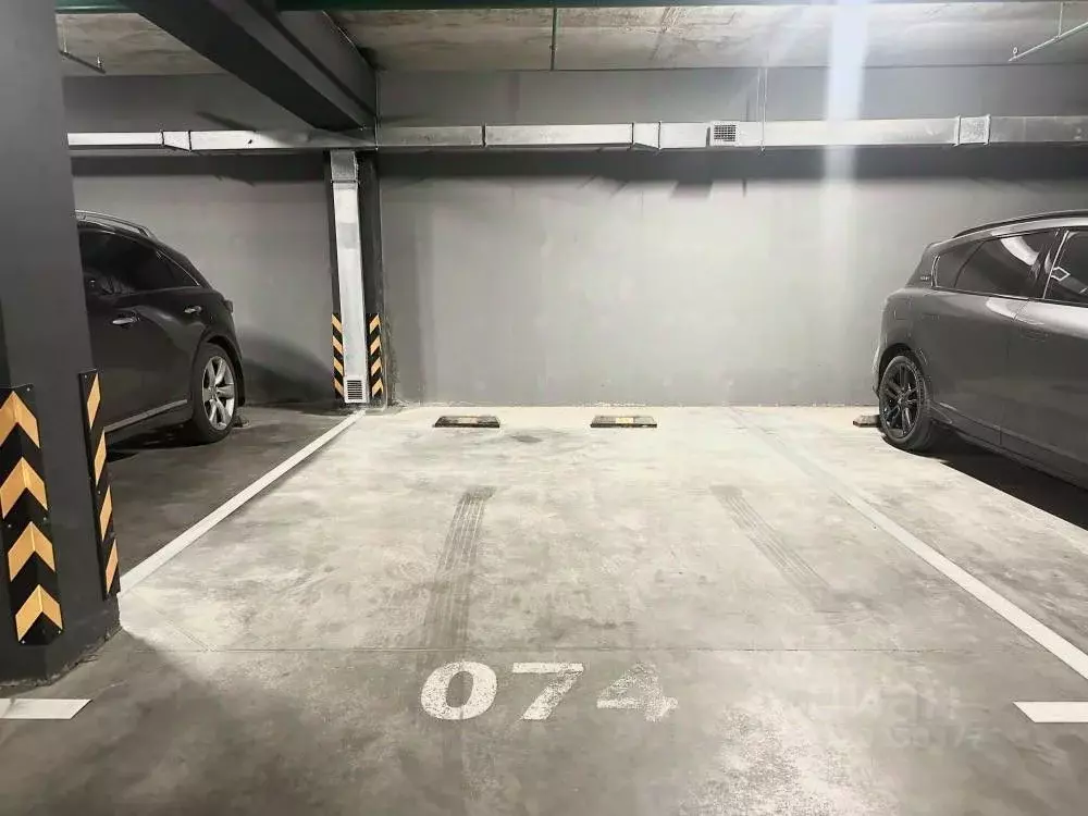 Гараж в Иркутская область, Иркутск ул. Юрия Левитанского, 12 (20 м) - Фото 1