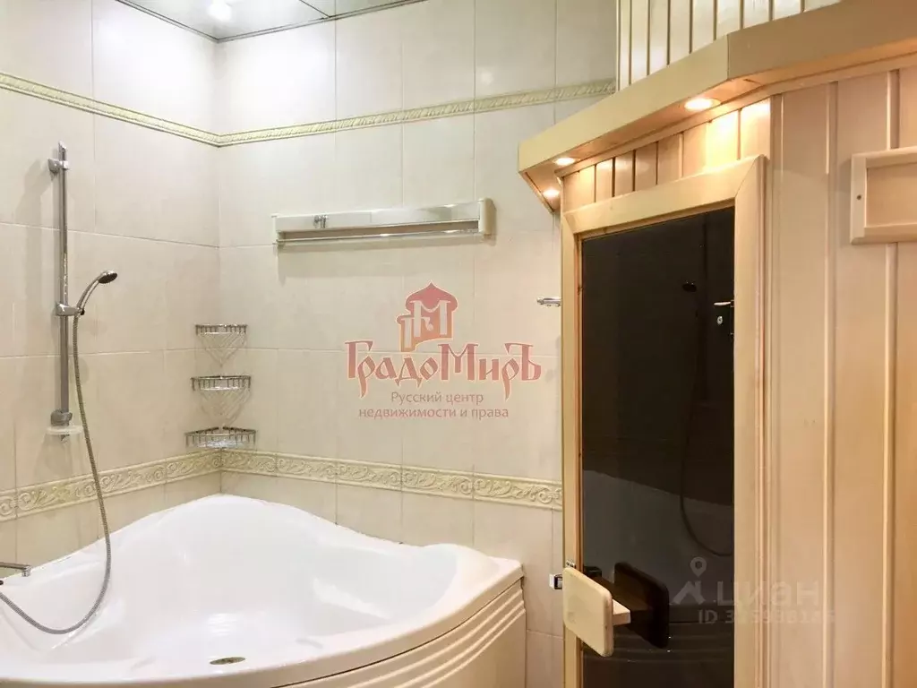 3-к кв. Владимирская область, Александров пер. Красный, 17 (98.0 м) - Фото 1