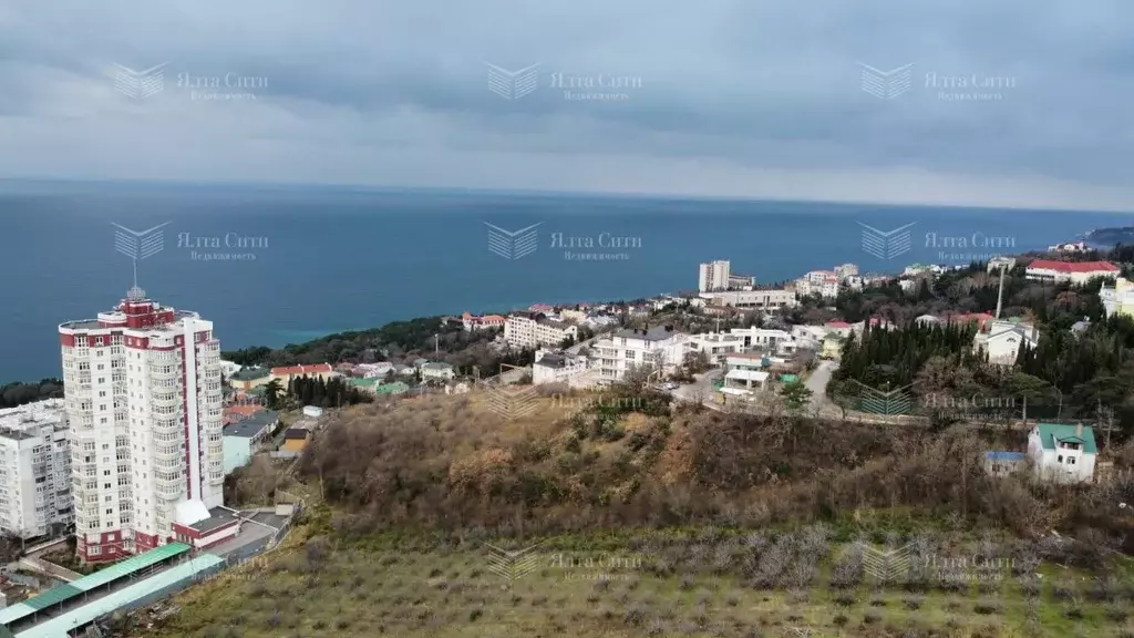 Участок в Крым, Ялта муниципальный округ, Кореиз пгт ш. ... - Фото 1