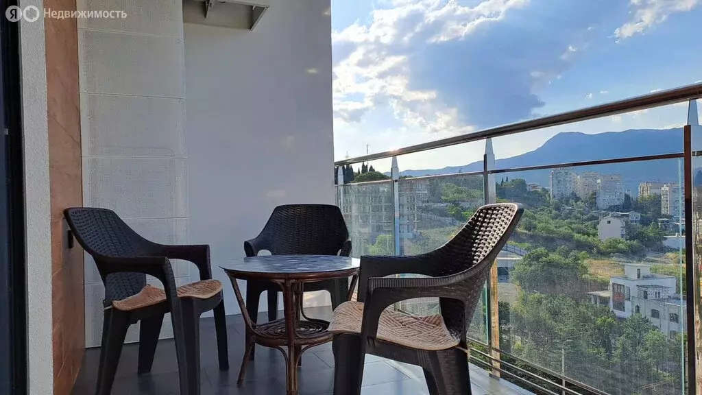 Квартира-студия: Алушта, Западная улица, 4к2 (37.25 м) - Фото 0