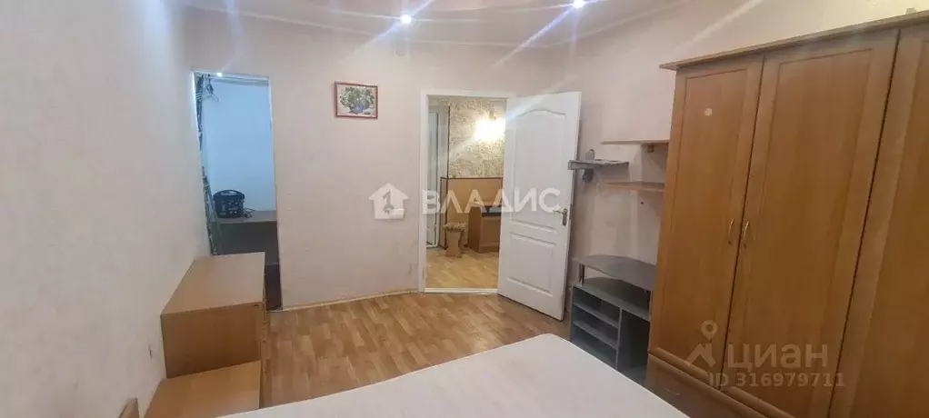 2-к кв. Крым, Симферополь ул. Кечкеметская, 97 (48.0 м) - Фото 0