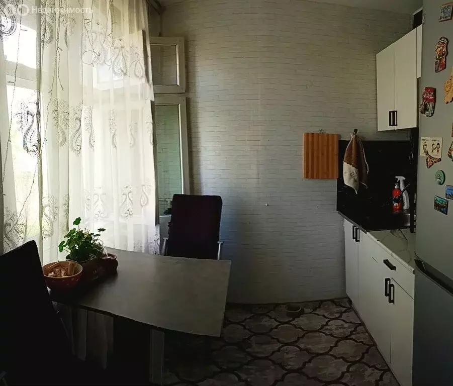 2-комнатная квартира: Иланский, улица Советской Армии, 102 (36.8 м) - Фото 1