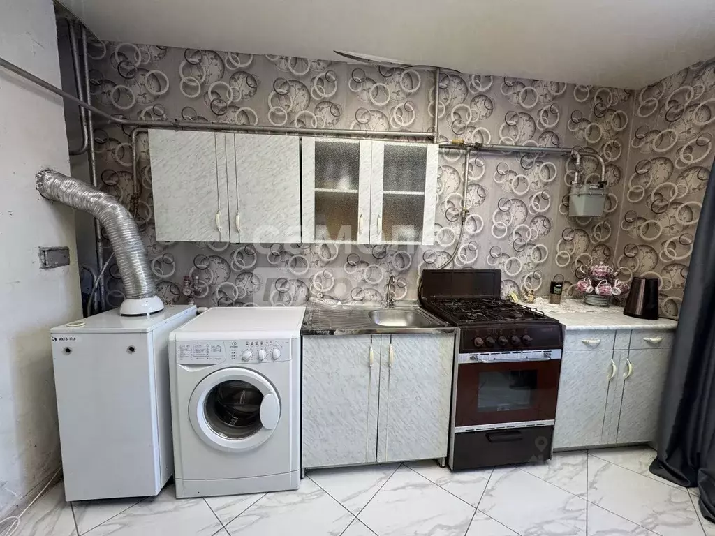 1-к кв. Брянская область, с. Жирятино ул. Сосновая, 11 (31.6 м) - Фото 2