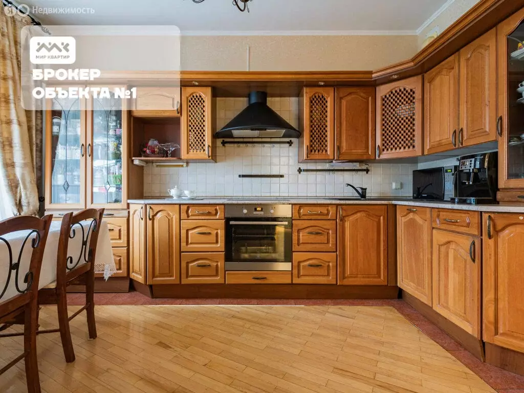 3-комнатная квартира: Санкт-Петербург, улица Одоевского, 28 (104 м) - Фото 2