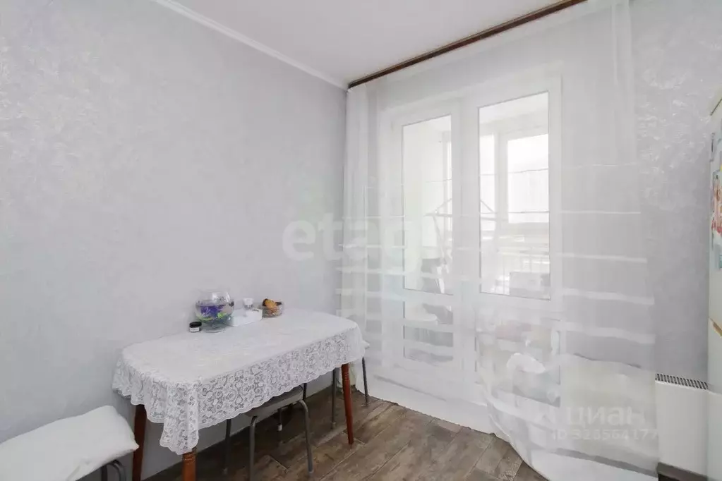 2-к кв. Тюменская область, Тюмень ул. Николая Федорова, 17 (52.5 м) - Фото 1