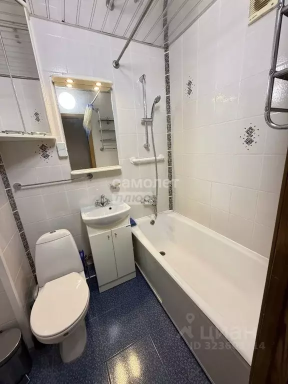 3-к кв. Нижегородская область, Нижний Новгород просп. Ленина, 49к1 ... - Фото 2