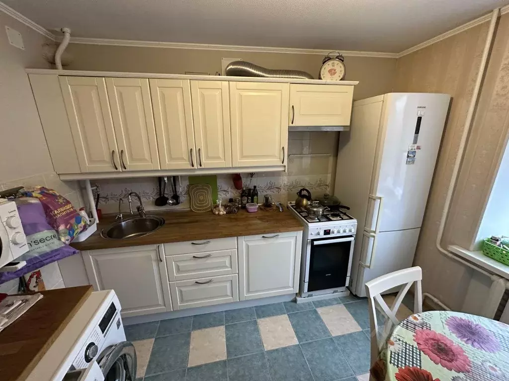 Квартира, 3 комнаты, 56.9 м - Фото 1