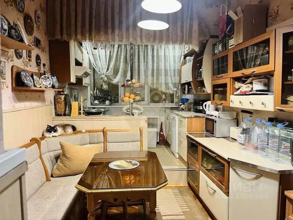 4-к кв. Белгородская область, Старый Оскол Жукова мкр, 10 (104.0 м) - Фото 0