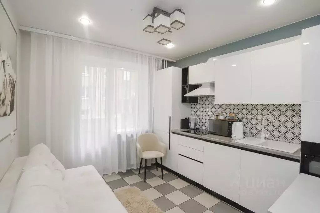 1-к кв. Иркутская область, Иркутск ул. Розы Люксембург, 289/4 (39.0 м) - Фото 1