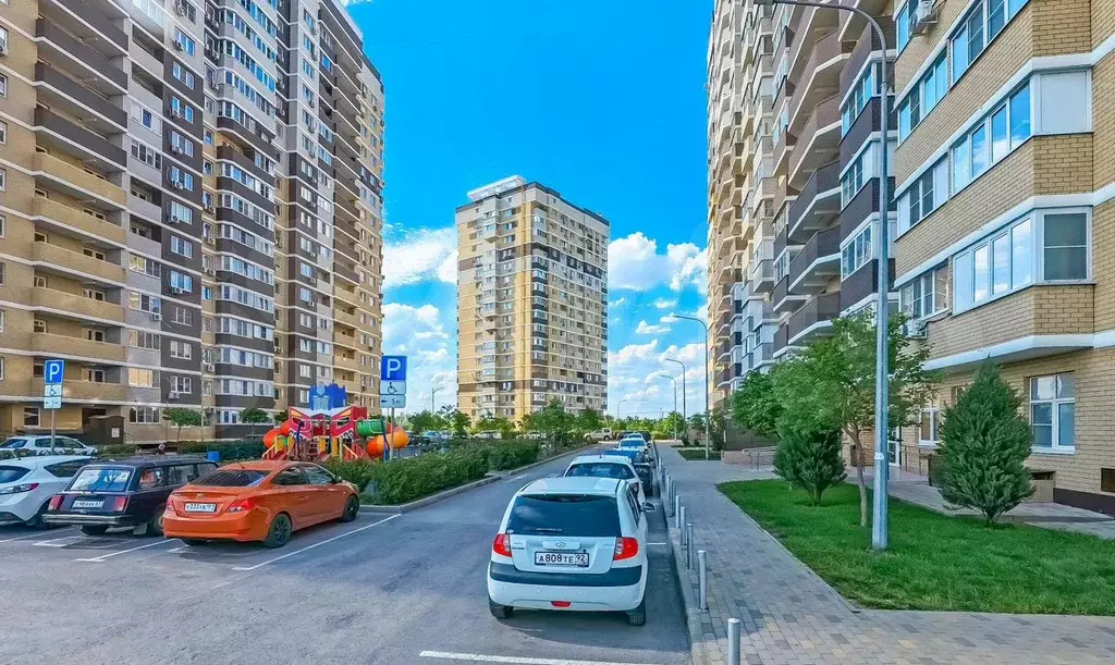 1-к. квартира, 35 м, 13/17 эт. - Фото 1