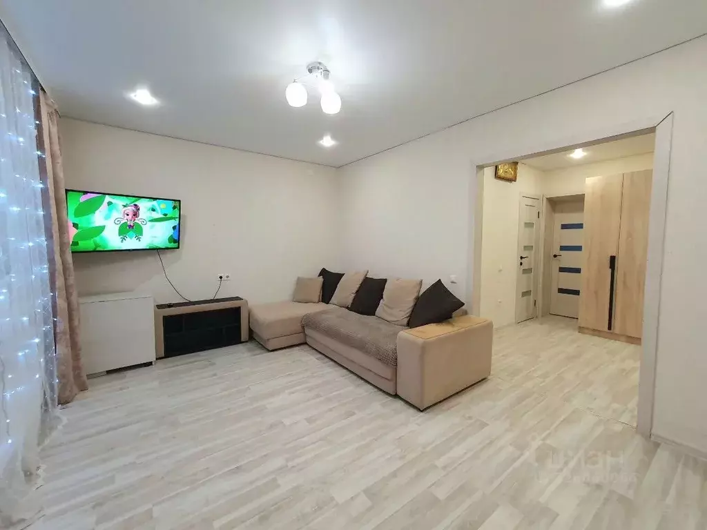 2-к кв. Татарстан, Лаишевский район, с. Сокуры ул. Березовая, 1 (53.2 ... - Фото 1