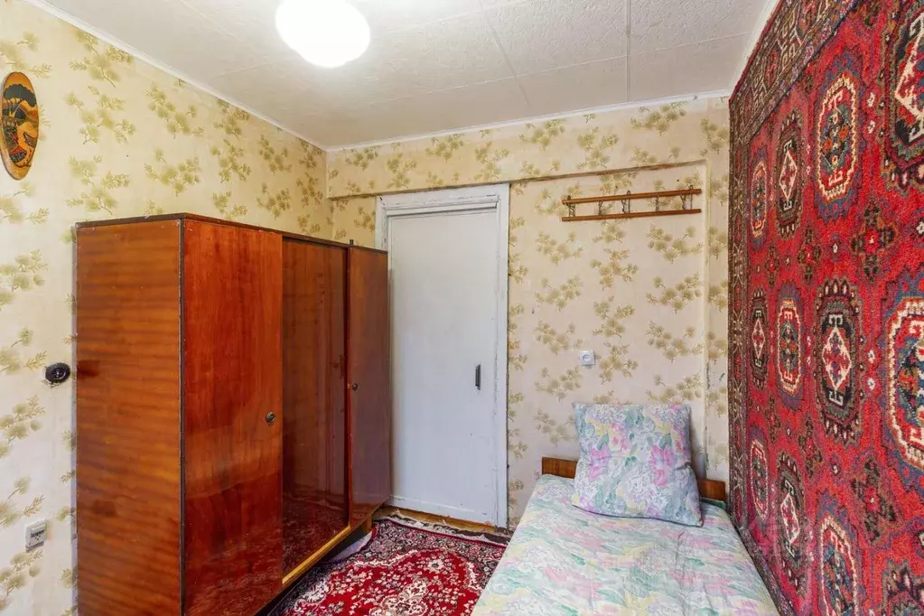 Комната Омская область, Омск Заозерный мкр, ул. Глинки, 2А (10.0 м) - Фото 1